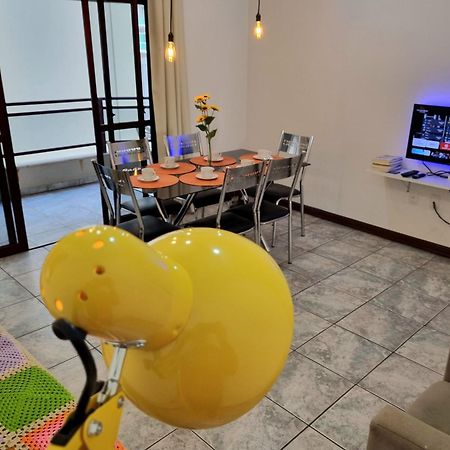 Uma Quadra E Meia Do Mar Ar Wifi Smart Tv Itapema Luaran gambar