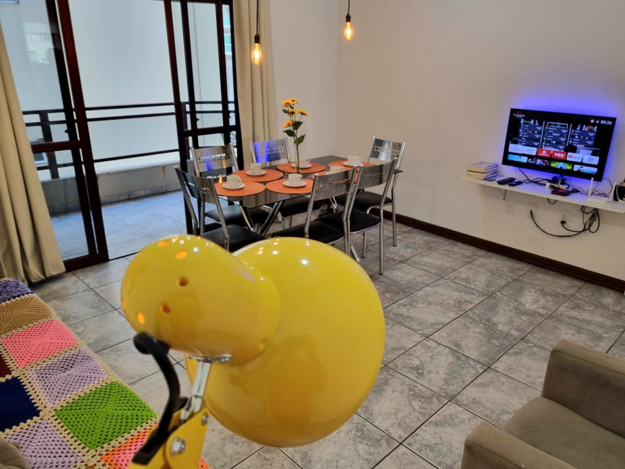 Uma Quadra E Meia Do Mar Ar Wifi Smart Tv Itapema Luaran gambar